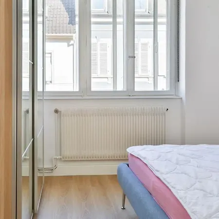 Tres Moderne Et Cosy, Proche Centre-ville, Centre *