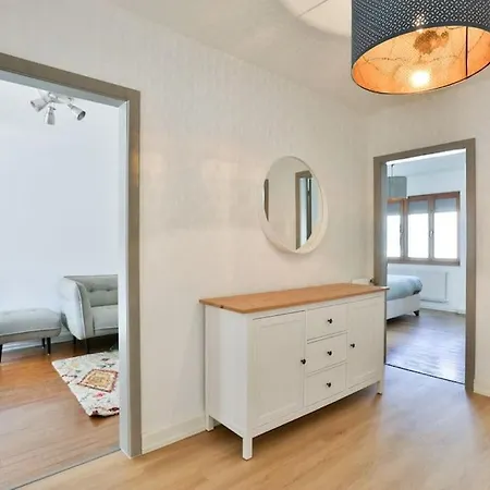 Apartment Tres Moderne Et Cosy, Proche Centre-ville, Centre *