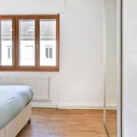 Tres Moderne Et Cosy, Proche Centre-ville, Centre Apartment *